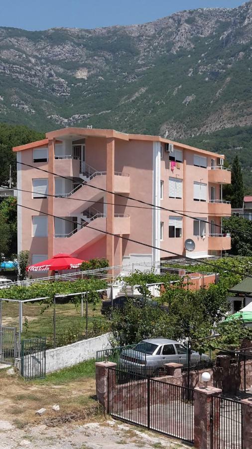 Apartments Music Sutomore Esterno foto